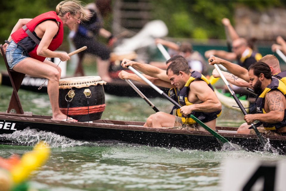 Registration for the dragon boat race 2016